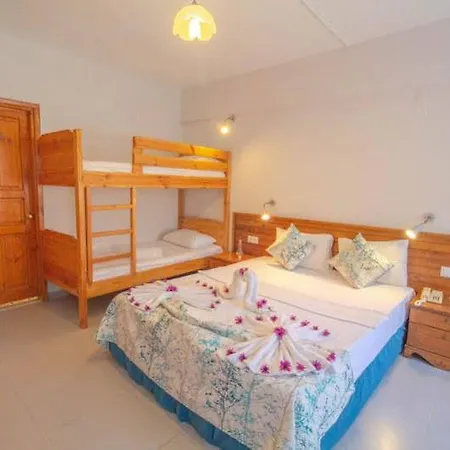 Zehra Tatil Köyü- Halal Otel 4*