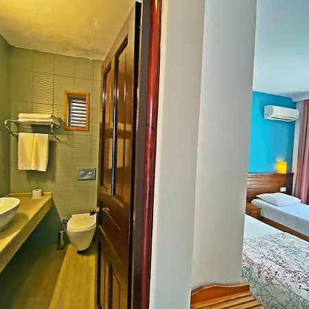 Zehra Tatil Koeyue Ölüdeniz