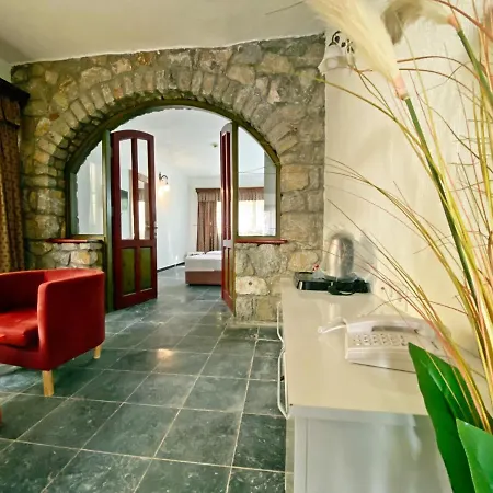 Hotel Zehra Tatil Koeyue 4*