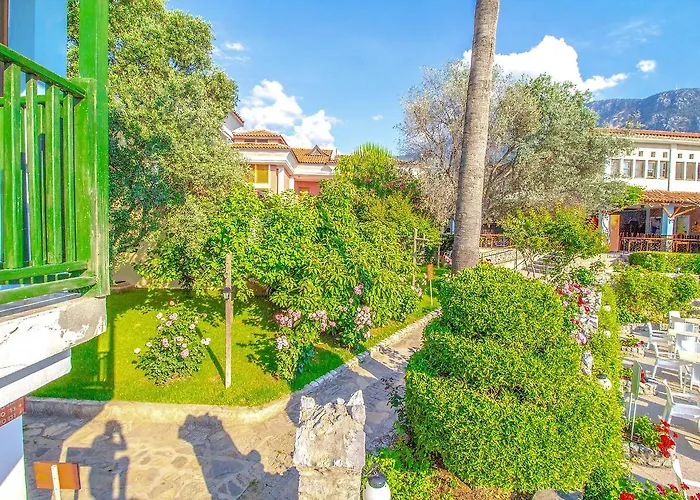 Hotell Zehra Tatil Koeyue Öludeniz