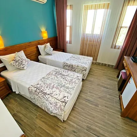 Zehra Tatil Koeyue Szálloda Oludeniz