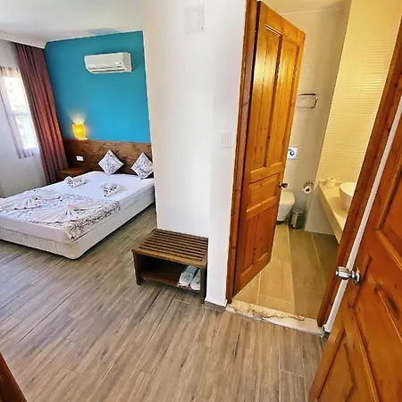 מלון Zehra Tatil Koeyue אולודניץ