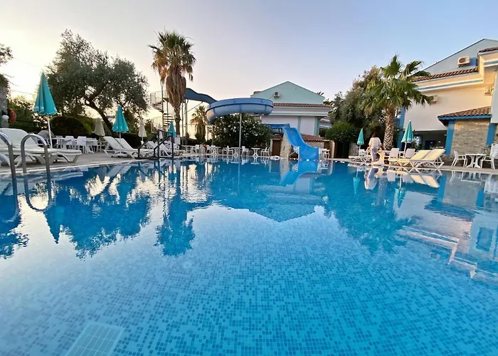 Zehra Tatil Köyü- Halal 4*